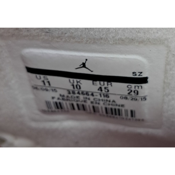 Size 11M | 12.5W - Jordan 6 Retro Maroon (2015) - 384664-116 - Picture 10 of 11